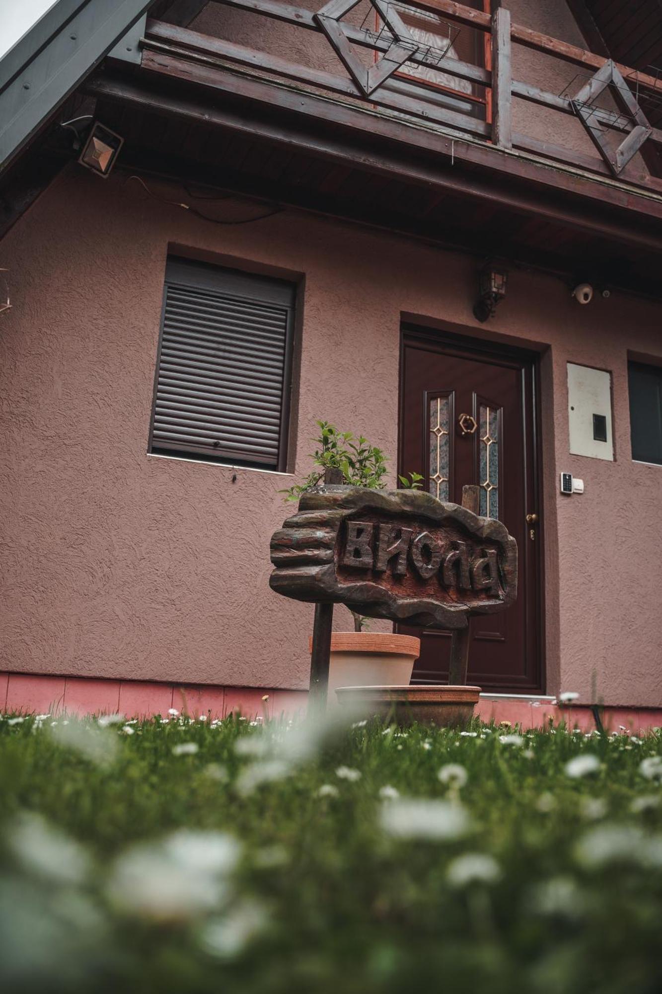 Viola i Detelina Apartments Perucac Exteriör bild